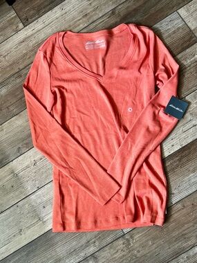 Eddie Bauer Long Sleeve V neck S